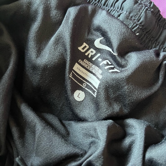 Nike Women's Dri Fit Tempo Shorts - Picture 2 of 8